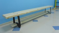 Скамейка гимнастическая (металлические ножки, лак) (2,5 м)  - fgospostavki.ru - Лесной