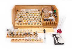 Микролаборатория для химического эксперимента (с ППГ, набором керамики и фарфора) - fgospostavki.ru - Лесной