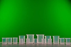 Комплект стаканов пластиковых (15 штук) - fgospostavki.ru - Лесной