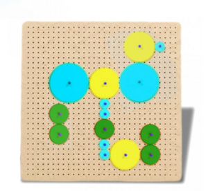 Тактильно-развивающая панель с разноцветными шестеренками - fgospostavki.ru - Лесной