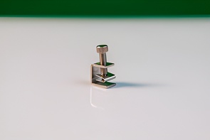 Зажим винтовой для резиновых трубок - fgospostavki.ru - Лесной